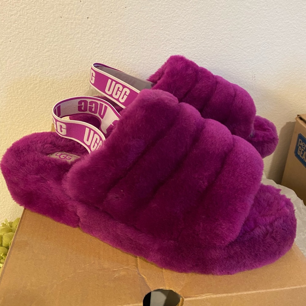 Ladies Ugg Slides
